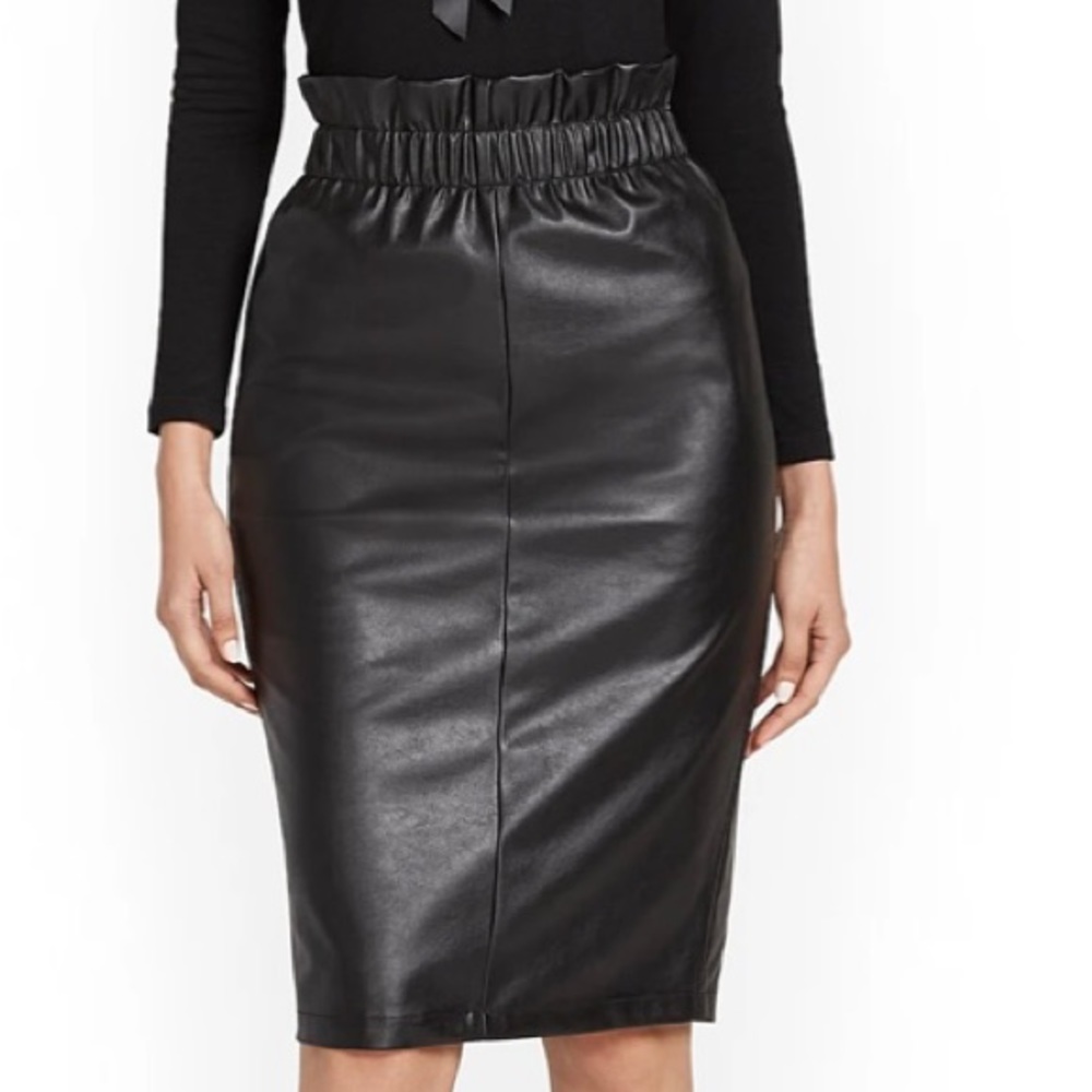 New York & Company Black Faux Leather Pencil Skirt Sz S
